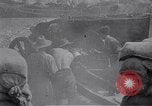 Standbild American Field Artillery Frankreich, 1918, aus Sekunde 17 historischem Filmmaterial Videoclip 65675029637