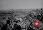 Standbild American Field Artillery Frankreich, 1918, aus Sekunde 25 historischem Filmmaterial Videoclip 65675029637