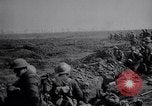 Standbild American Field Artillery Frankreich, 1918, aus Sekunde 27 historischem Filmmaterial Videoclip 65675029637