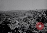 Standbild American Field Artillery Frankreich, 1918, aus Sekunde 33 historischem Filmmaterial Videoclip 65675029637