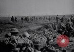Standbild American Field Artillery Frankreich, 1918, aus Sekunde 40 historischem Filmmaterial Videoclip 65675029637