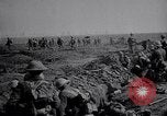 Standbild American Field Artillery Frankreich, 1918, aus Sekunde 44 historischem Filmmaterial Videoclip 65675029637