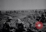Standbild American Field Artillery Frankreich, 1918, aus Sekunde 45 historischem Filmmaterial Videoclip 65675029637