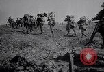 Standbild American Field Artillery Frankreich, 1918, aus Sekunde 59 historischem Filmmaterial Videoclip 65675029637
