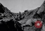 Standbild Bahre Träger Frankreich, 1918, aus Sekunde 48 historischem Filmmaterial Videoclip 65675029638