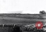 Standbild Deutsch 21-cm-Mörser Pistolen Frankreich, 1918, aus Sekunde 17 historischem Filmmaterial Videoclip 65675029657