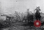 Standbild Deutsch 21-cm-Mörser Pistolen Frankreich, 1918, aus Sekunde 50 historischem Filmmaterial Videoclip 65675029657