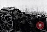 Standbild Deutsche Artillerie feuern Frankreich, 1918, aus Sekunde 39 historischem Filmmaterial Videoclip 65675029658