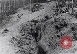 Standbild Verbündeten shell Weiterentwicklung deutscher Soldaten Frankreich, 1918, aus Sekunde 8 historischem Filmmaterial Videoclip 65675029659