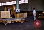 Standbild Paletten von Verbrauchsmaterialien California United States USA, 1967, aus Sekunde 32 historischem Filmmaterial Videoclip 65675029668