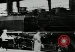 Image gare Allemagne, 1936, de la seconde 15 séquences d'archives historiques vidéo 65675029675