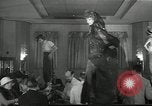 Immagine di Sfilata di moda United States USA, 1933, secondo 5 filmato di repertorio 65675029683