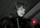 Immagine di Sfilata di moda United States USA, 1933, secondo 10 filmato di repertorio 65675029683
