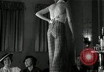 Immagine di Sfilata di moda United States USA, 1933, secondo 18 filmato di repertorio 65675029683
