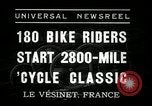 Standbild 1936 Tour de France bicycle Race Le Vesinet Frankreich, 1936, aus Sekunde 8 historischem Filmmaterial Videoclip 65675029720