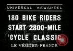 Standbild 1936 Tour de France bicycle Race Le Vesinet Frankreich, 1936, aus Sekunde 9 historischem Filmmaterial Videoclip 65675029720