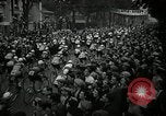 Standbild 1936 Tour de France bicycle Race Le Vesinet Frankreich, 1936, aus Sekunde 17 historischem Filmmaterial Videoclip 65675029720