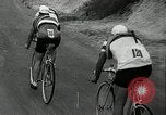 Standbild 1936 Tour de France bicycle Race Le Vesinet Frankreich, 1936, aus Sekunde 37 historischem Filmmaterial Videoclip 65675029720