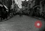 Standbild 1936 Tour de France bicycle Race Le Vesinet Frankreich, 1936, aus Sekunde 43 historischem Filmmaterial Videoclip 65675029720