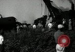 Standbild Illinois Central Train Covington Tennessee USA, 1936, aus Sekunde 13 historischem Filmmaterial Videoclip 65675029721