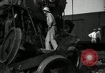 Standbild Illinois Central Train Covington Tennessee USA, 1936, aus Sekunde 22 historischem Filmmaterial Videoclip 65675029721
