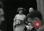 Standbild Hochzeit New York United States USA, 1936, aus Sekunde 22 historischem Filmmaterial Videoclip 65675029722