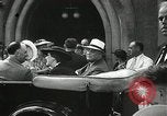 Standbild Hochzeit New York United States USA, 1936, aus Sekunde 25 historischem Filmmaterial Videoclip 65675029722