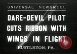 Standbild Stunt Pilot Bustleton Pennsylvania USA, 1936, aus Sekunde 1 historischem Filmmaterial Videoclip 65675029724