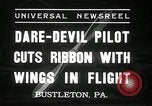 Standbild Stunt Pilot Bustleton Pennsylvania USA, 1936, aus Sekunde 7 historischem Filmmaterial Videoclip 65675029724