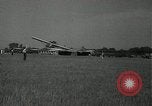 Standbild Stunt Pilot Bustleton Pennsylvania USA, 1936, aus Sekunde 23 historischem Filmmaterial Videoclip 65675029724