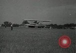 Standbild Stunt Pilot Bustleton Pennsylvania USA, 1936, aus Sekunde 24 historischem Filmmaterial Videoclip 65675029724