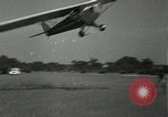 Standbild Stunt Pilot Bustleton Pennsylvania USA, 1936, aus Sekunde 26 historischem Filmmaterial Videoclip 65675029724