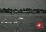 Standbild Stunt Pilot Bustleton Pennsylvania USA, 1936, aus Sekunde 45 historischem Filmmaterial Videoclip 65675029724