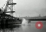 Standbild Kanada's Olympic swimming Team Montreal Quebec Kanada, 1936, aus Sekunde 37 historischem Filmmaterial Videoclip 65675029725