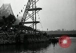 Standbild Kanada's Olympic swimming Team Montreal Quebec Kanada, 1936, aus Sekunde 46 historischem Filmmaterial Videoclip 65675029725