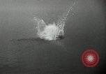 Standbild Kanada's Olympic swimming Team Montreal Quebec Kanada, 1936, aus Sekunde 54 historischem Filmmaterial Videoclip 65675029725