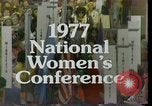 Standbild nationalen Frauenkonferenz Houston Texas USA, 1977, aus Sekunde 46 historischem Filmmaterial Videoclip 65675029726