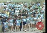 Standbild Taschenlampe Marathon Rennen Houston Texas USA, 1977, aus Sekunde 7 historischem Filmmaterial Videoclip 65675029727