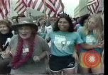 Standbild Taschenlampe Marathon Rennen Houston Texas USA, 1977, aus Sekunde 34 historischem Filmmaterial Videoclip 65675029727