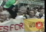 Standbild Taschenlampe Marathon Rennen Houston Texas USA, 1977, aus Sekunde 40 historischem Filmmaterial Videoclip 65675029727