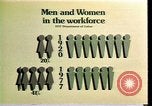 Standbild der amerikanischen Frauen Statistiken United States USA, 1977, aus Sekunde 32 historischem Filmmaterial Videoclip 65675029728