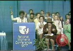 Standbild Bella Abzug Houston Texas USA, 1977, aus Sekunde 16 historischem Filmmaterial Videoclip 65675029731