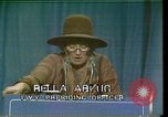 Standbild Bella Abzug Houston Texas USA, 1977, aus Sekunde 59 historischem Filmmaterial Videoclip 65675029731