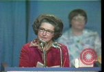Standbild Lady Bird Johnson Houston Texas USA, 1977, aus Sekunde 11 historischem Filmmaterial Videoclip 65675029732