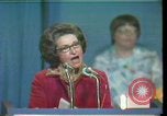 Standbild Lady Bird Johnson Houston Texas USA, 1977, aus Sekunde 15 historischem Filmmaterial Videoclip 65675029732