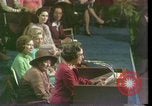 Standbild Lady Bird Johnson Houston Texas USA, 1977, aus Sekunde 25 historischem Filmmaterial Videoclip 65675029732