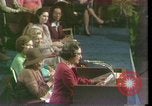 Standbild Lady Bird Johnson Houston Texas USA, 1977, aus Sekunde 31 historischem Filmmaterial Videoclip 65675029732