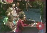 Standbild Lady Bird Johnson Houston Texas USA, 1977, aus Sekunde 32 historischem Filmmaterial Videoclip 65675029732