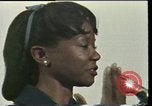 Standbild Afroamerikanische Vertretung bei Frauen Gleichstellungsänderung Houston Texas USA, 1977, aus Sekunde 41 historischem Filmmaterial Videoclip 65675029735