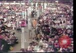 Immagine di Risoluzione della salute Houston Texas USA, 1977, secondo 54 filmato di repertorio 65675029741